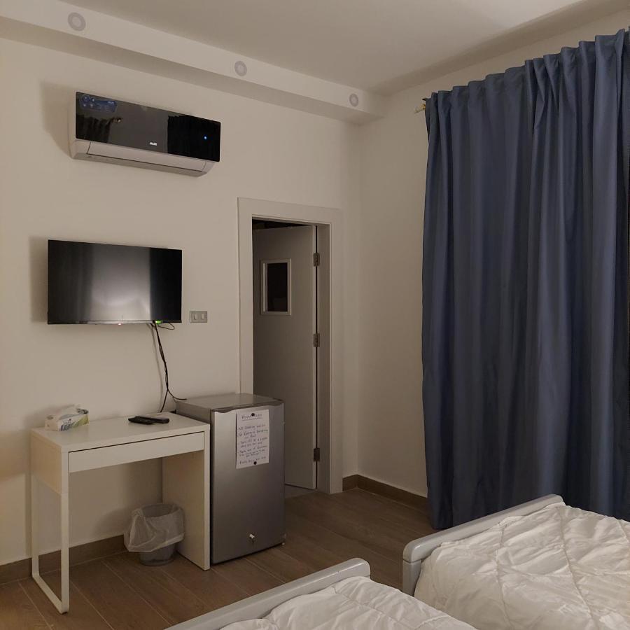 Coco Guesthouse Мадаба Екстериор снимка