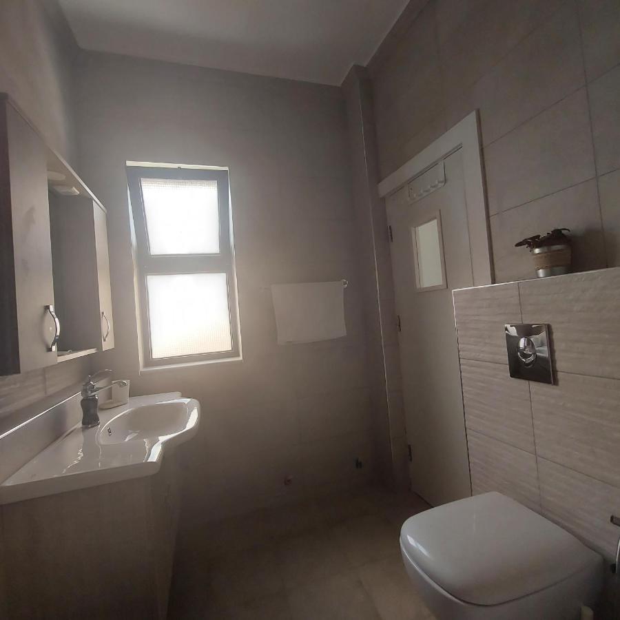Coco Guesthouse Мадаба Екстериор снимка